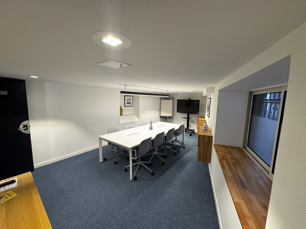 Photo de Regus Avenue des Etats-Unis