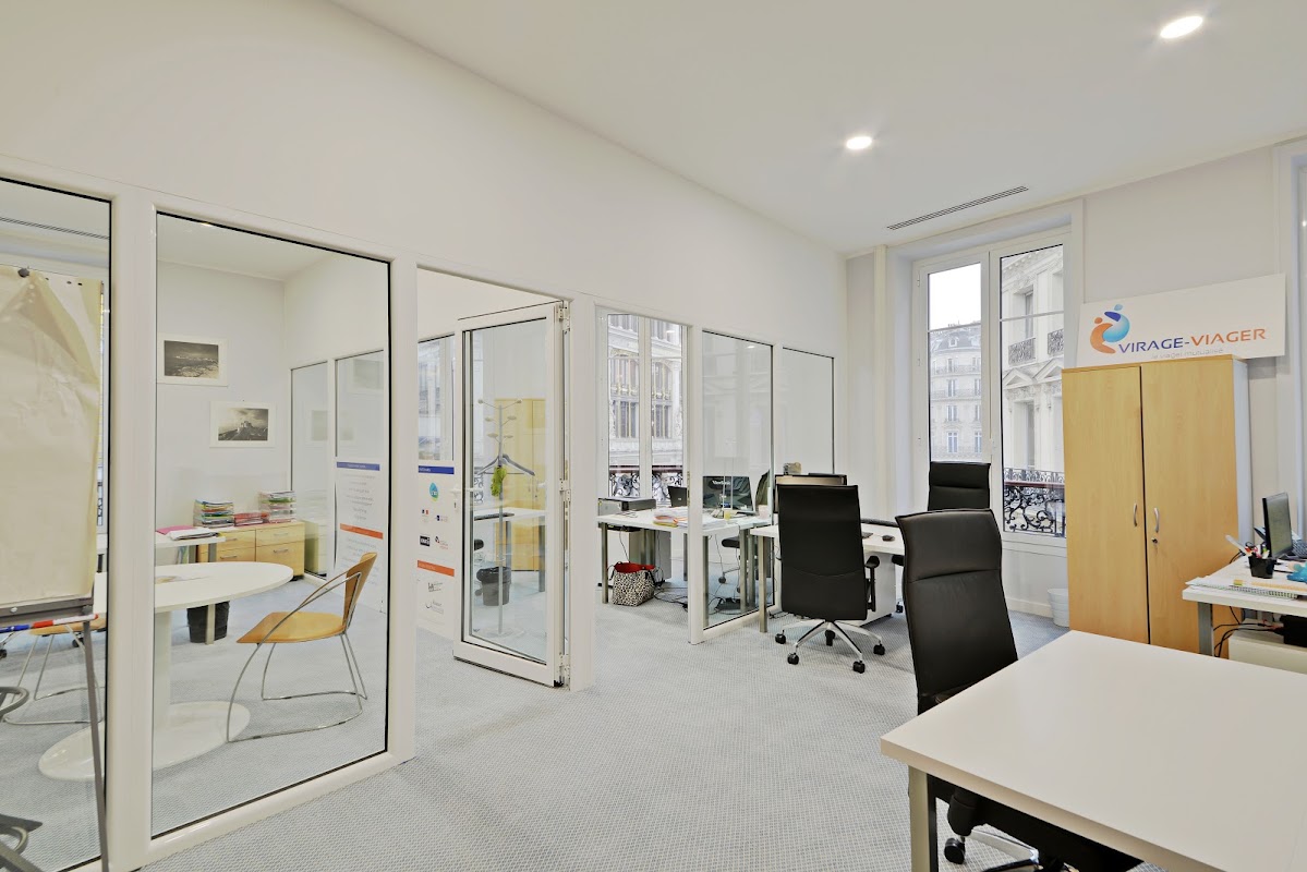 Photo de Symphony Partners Saint-Lazare Rome