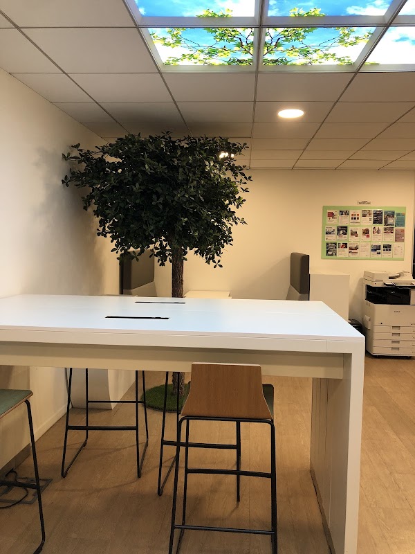 Regus (IWG) - Regus - Paris Champs Elysées