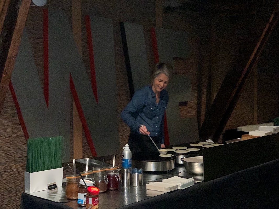 Photo de Work in Excess