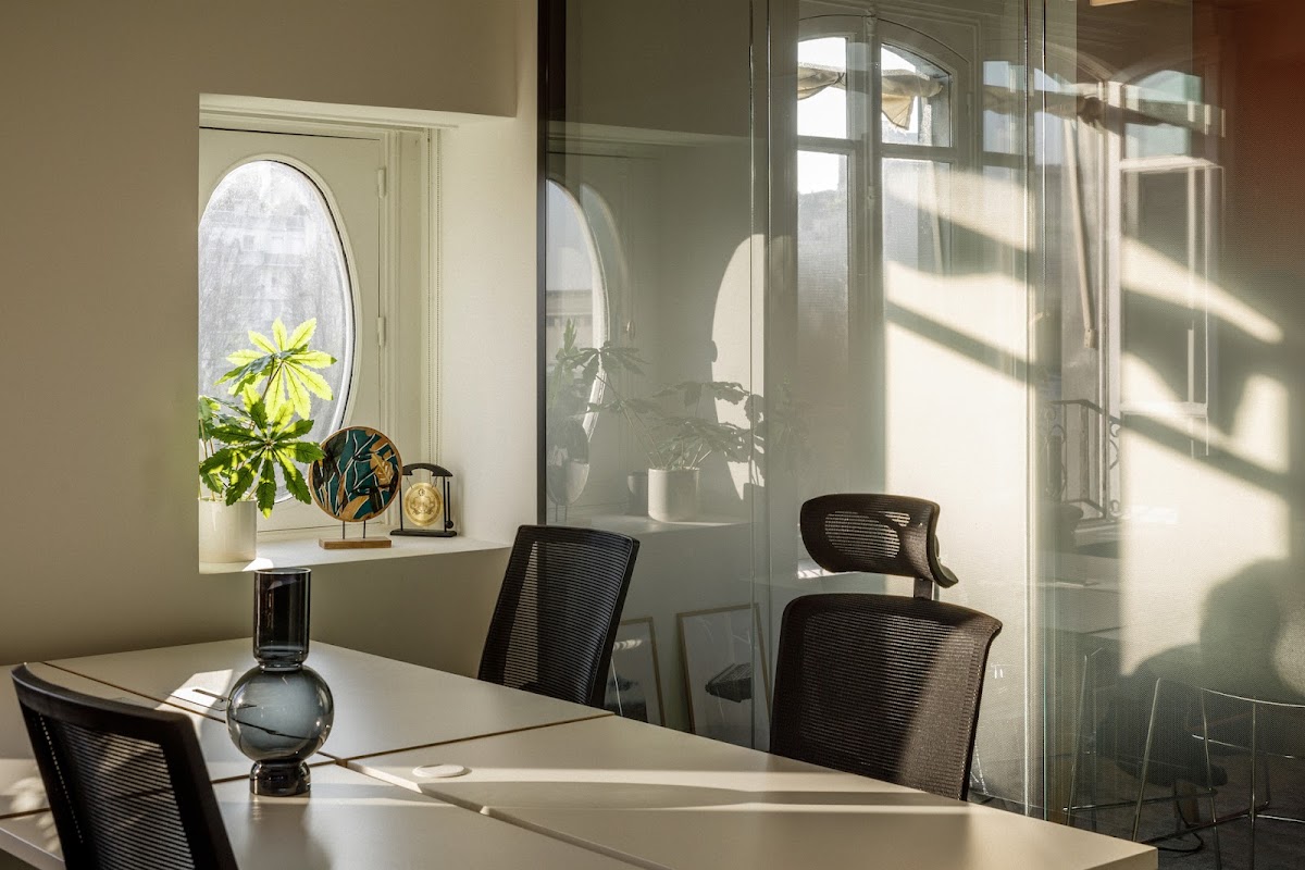 Photo de Deskeo Victor Hugo