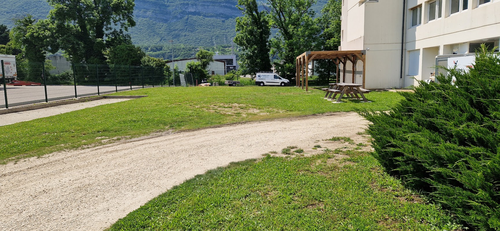 Photo de Pousse Locale