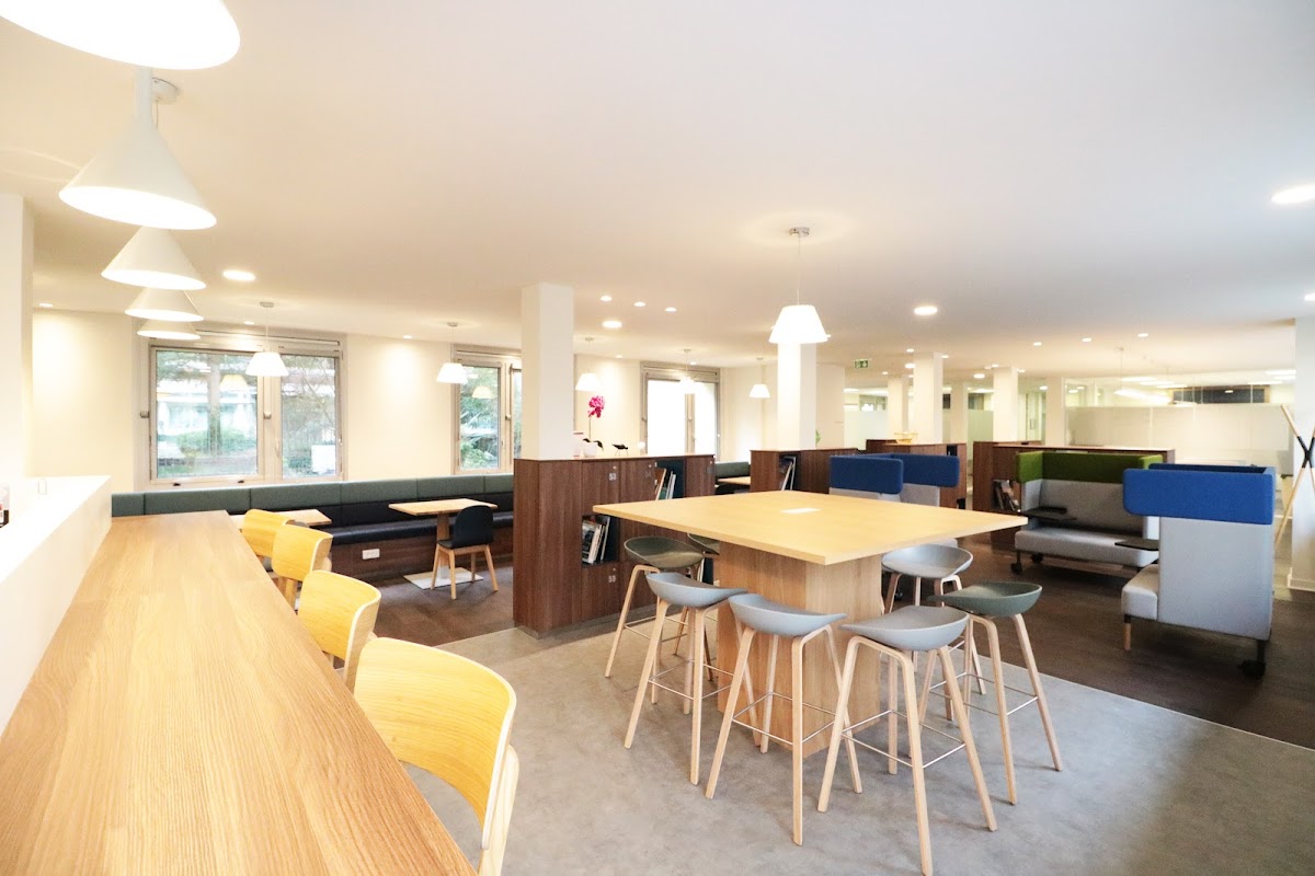 Photo de Regus Avenue Charles de Gaulle