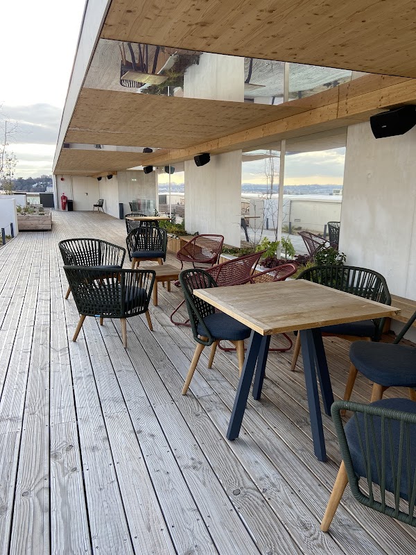 Photo de Cardinal Workside