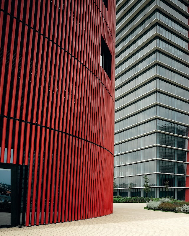 Photo de First Workplaces Fira