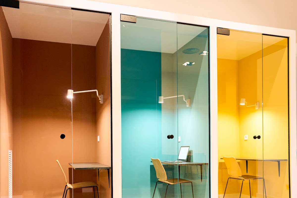 Photo de Miso Coworking Calle Julián Arteaga 9