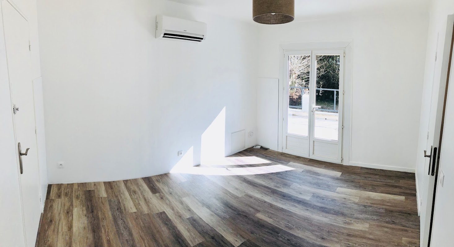 Photo de Spotee Éguilles