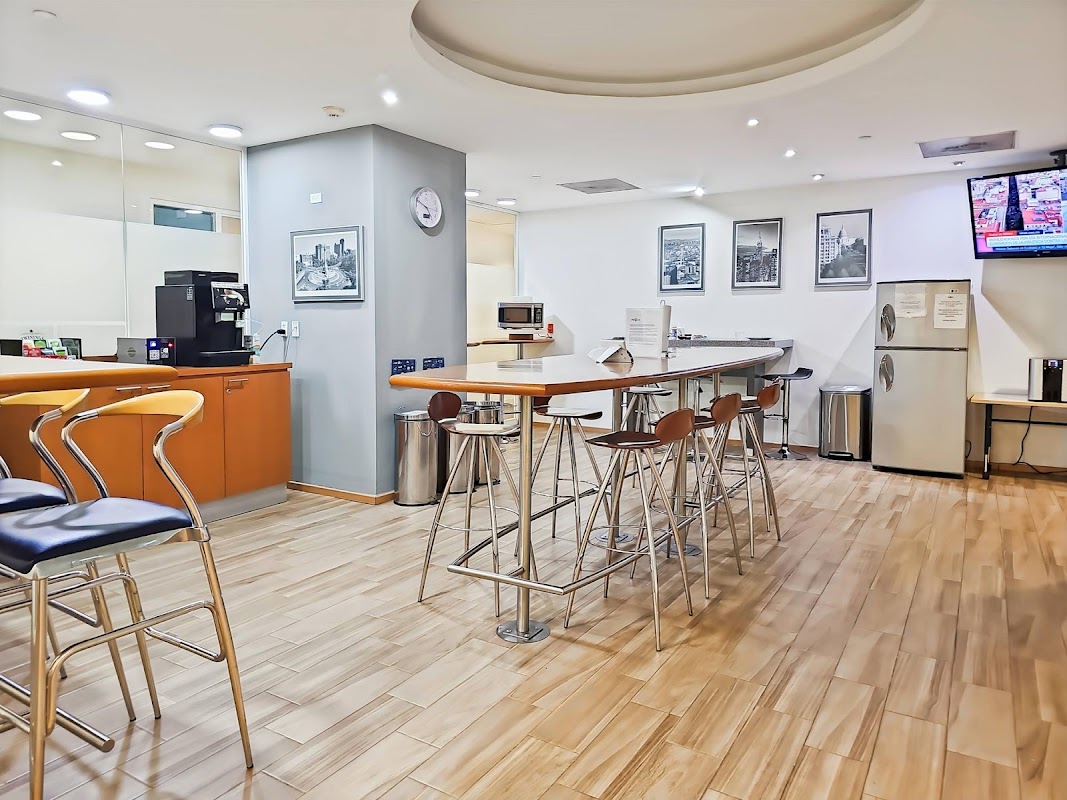 Photo de Regus Esmeralda Tower 2