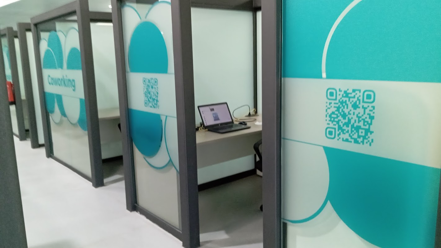 Photo de Regus Avenida De La Ciencia, 1