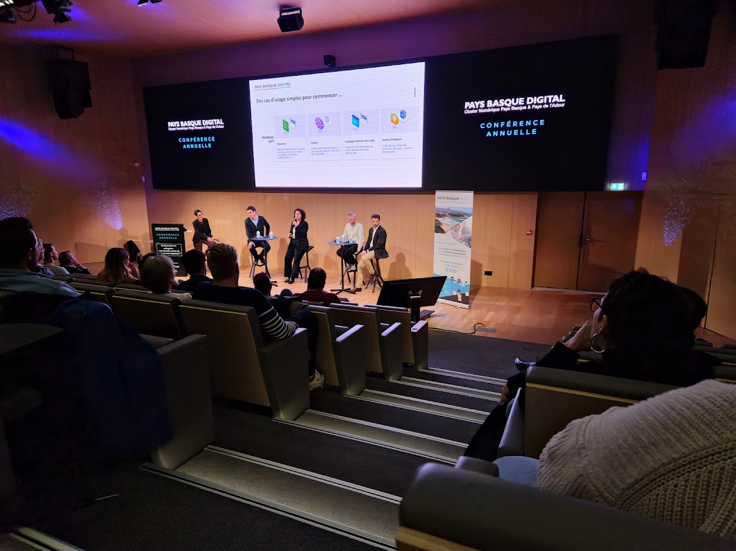 Photo de Le Connecteur