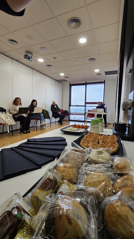 Photo de Inn Offices Torneo