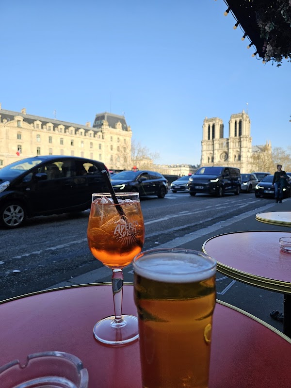 Photo de Station W, le Pub Saint-Michel