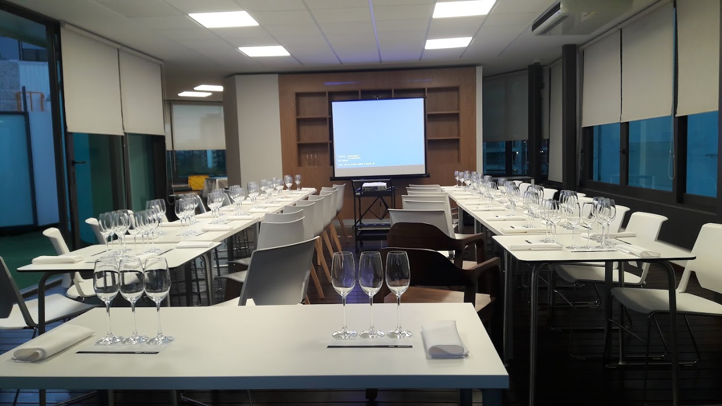 Photo de Spaces Calle Arquimedes 15