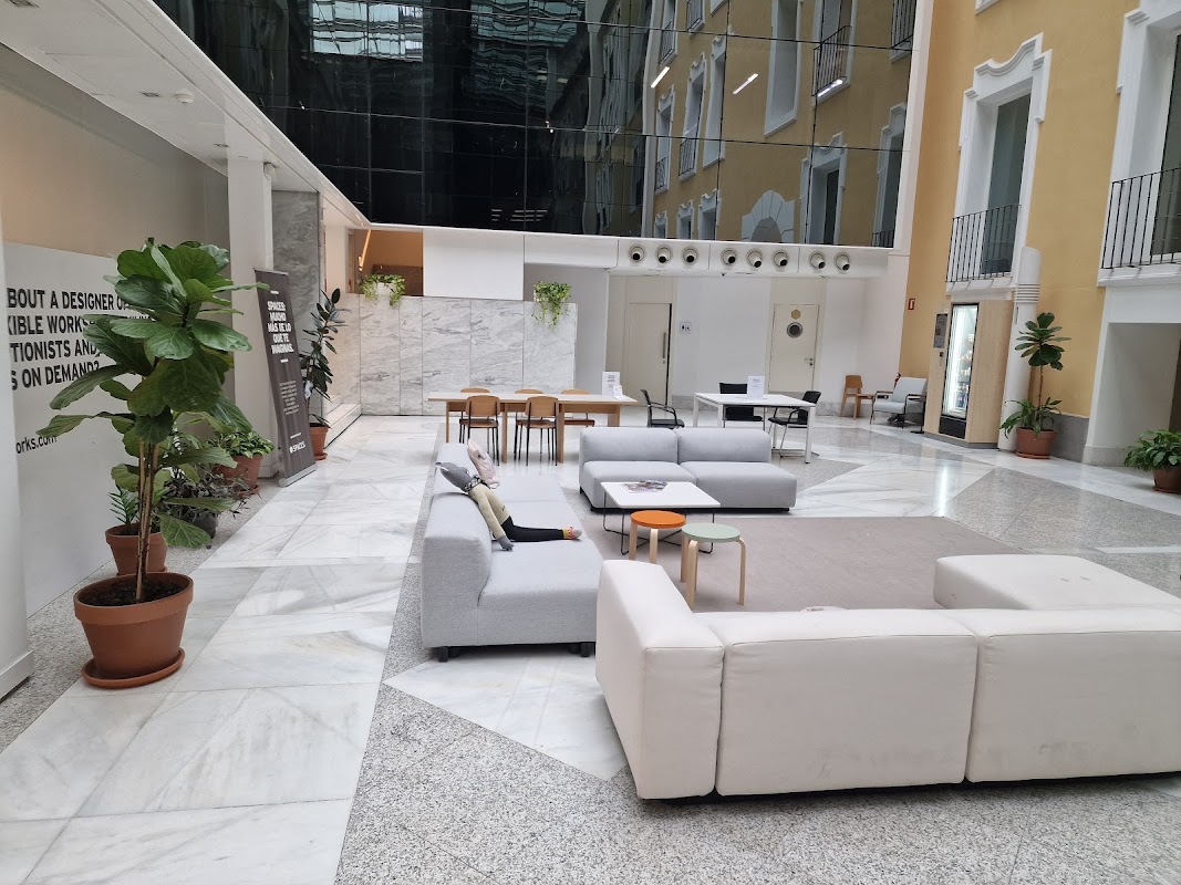 Photo de Spaces Las Cortes