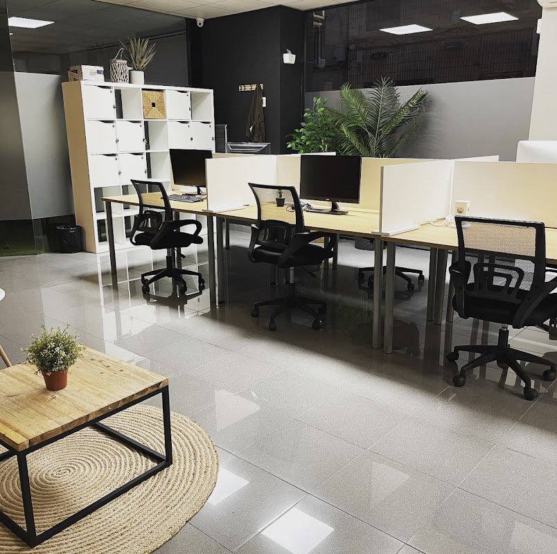 Photo de Koh Working