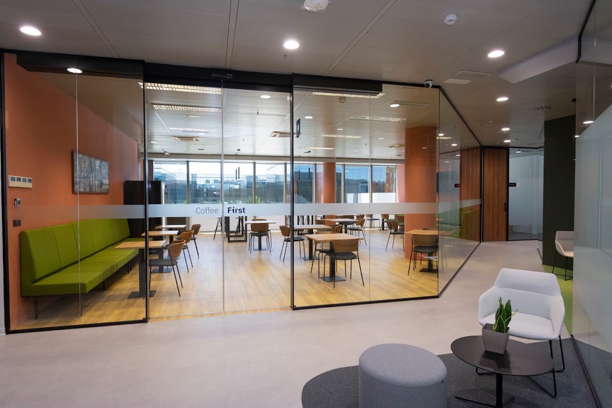 Photo de First Workplaces La Finca