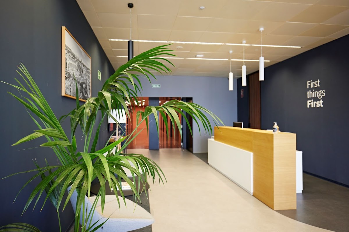 Photo de First Workplaces Fira