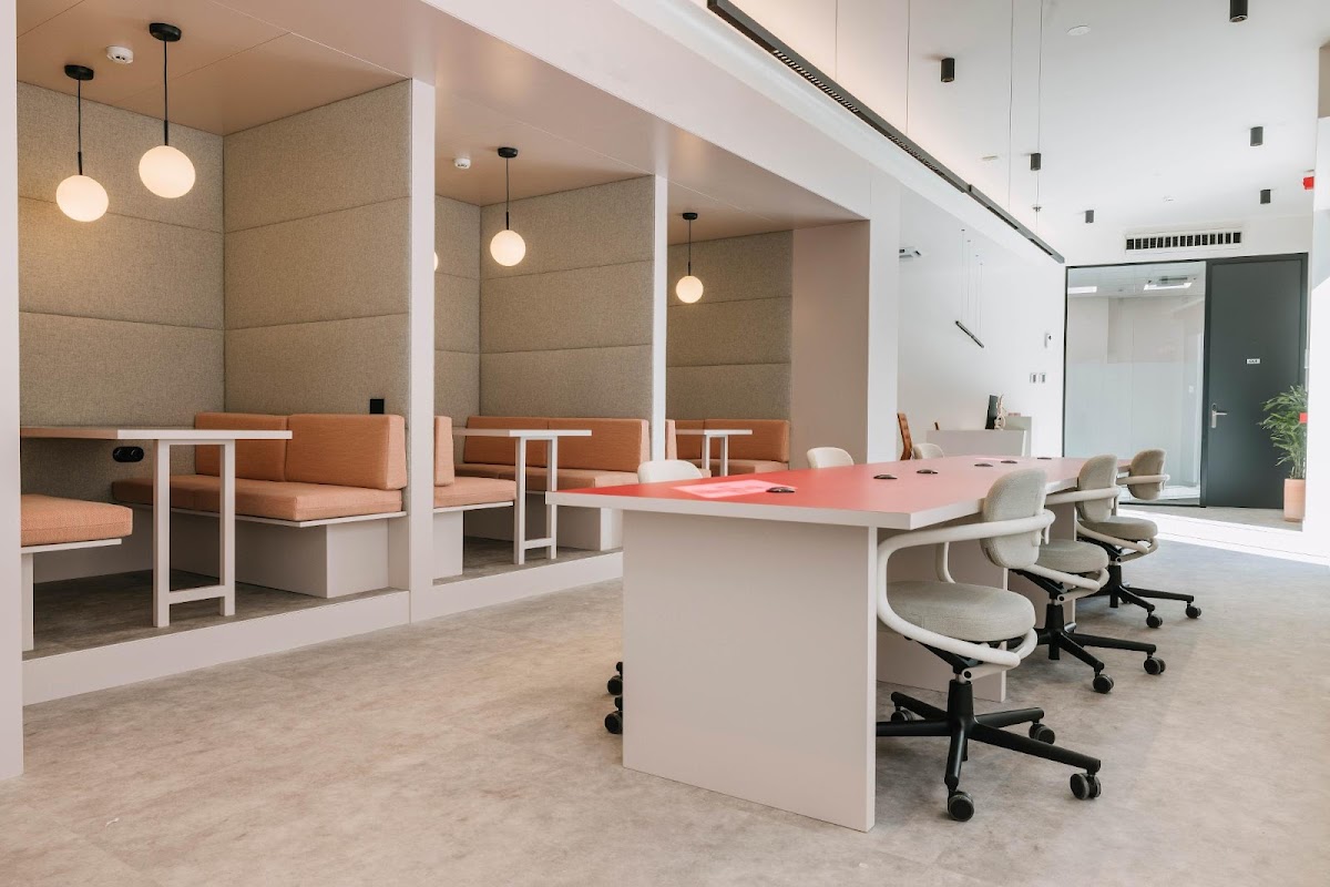 Photo de Regus Olof Palme, 28