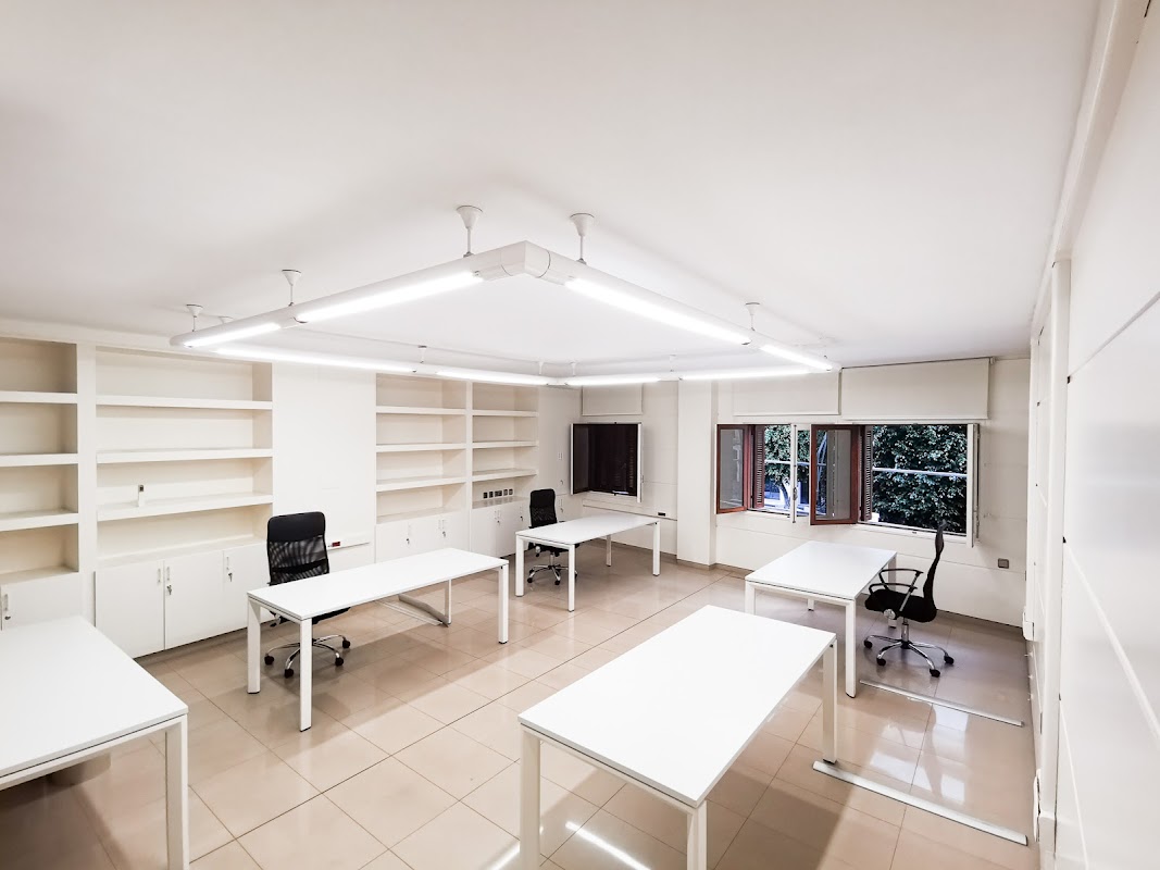 Photo de Centro De Negocios Ofalia 22