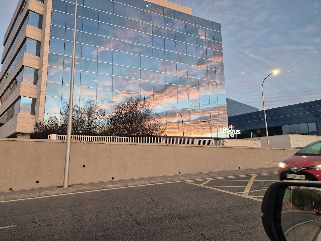 Photo de Regus Manoteras