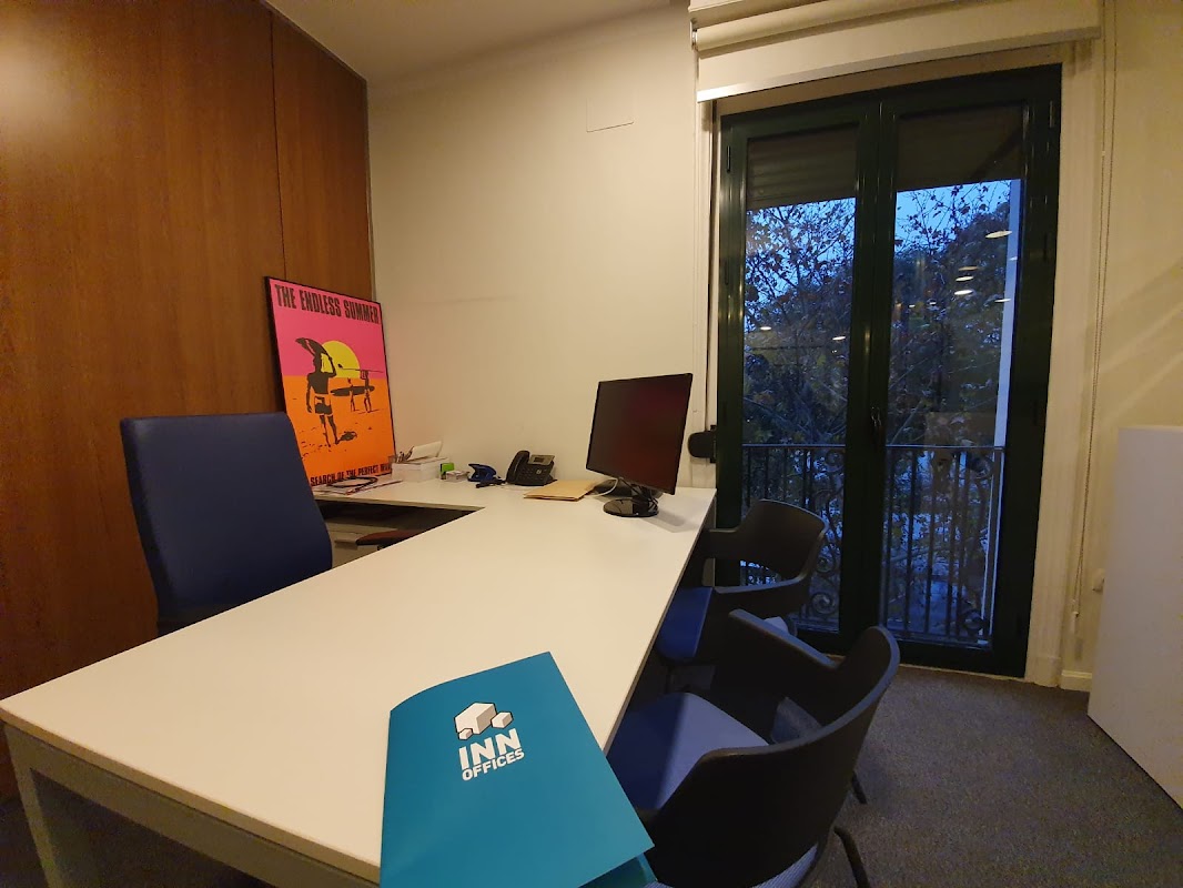 Photo de Inn Offices Torre Del Oro