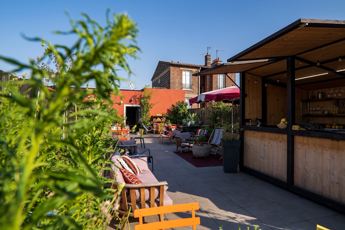 MOB HOTEL Paris Les Puces