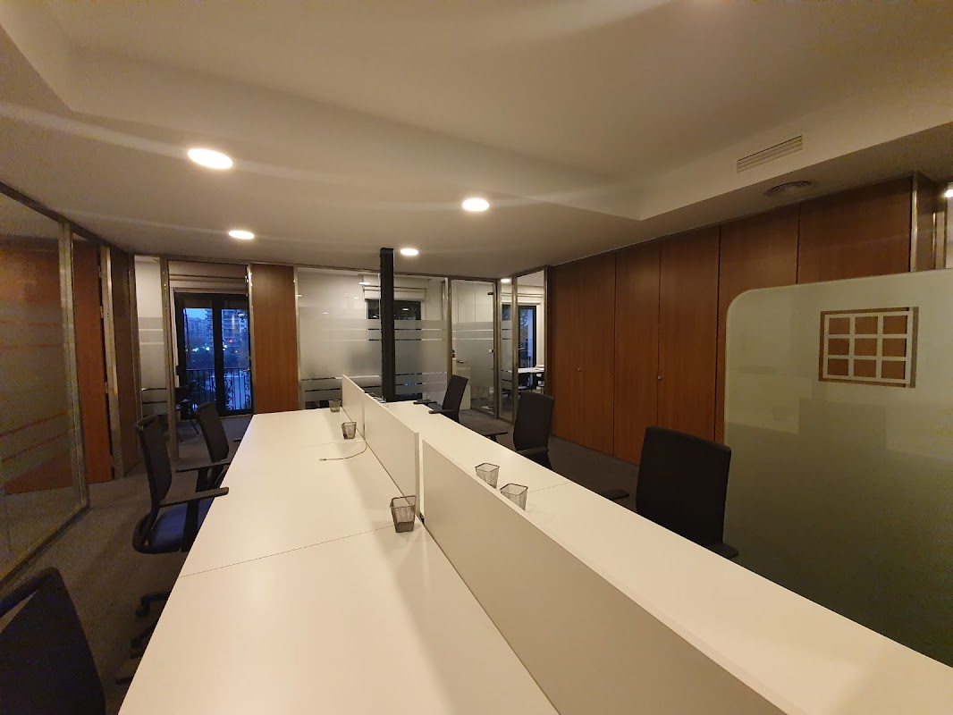 Photo de Inn Offices Torre Del Oro