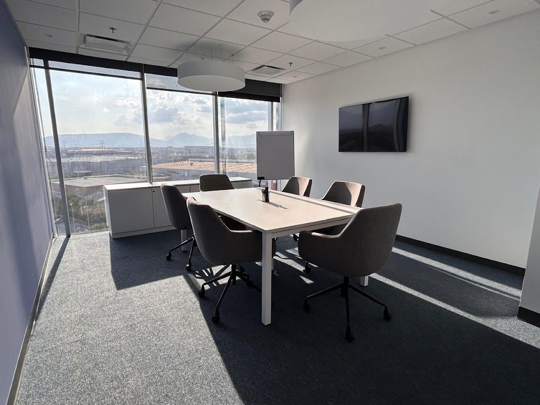 Photo de HQ 1350 El Milagro