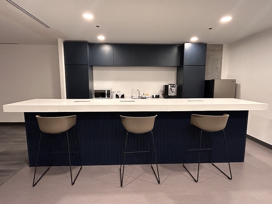 Photo de HQ 1350 El Milagro