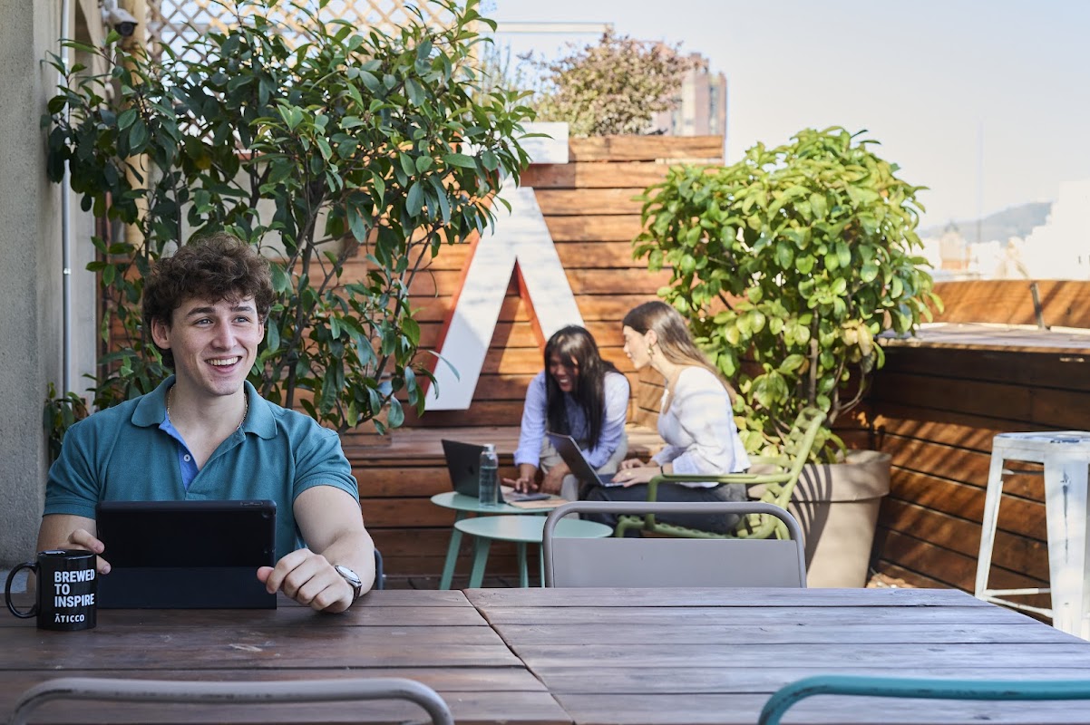 Aticco - Aticco Urquinaona