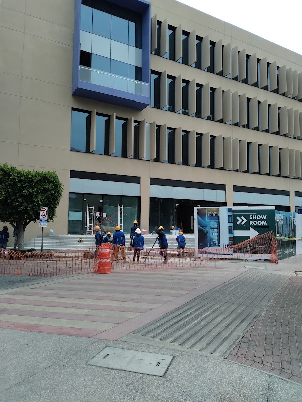 Photo de Spaces Fratta Center