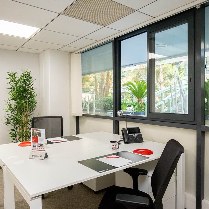 Photo de BURO Club Sophia Antipolis chez Drakkar