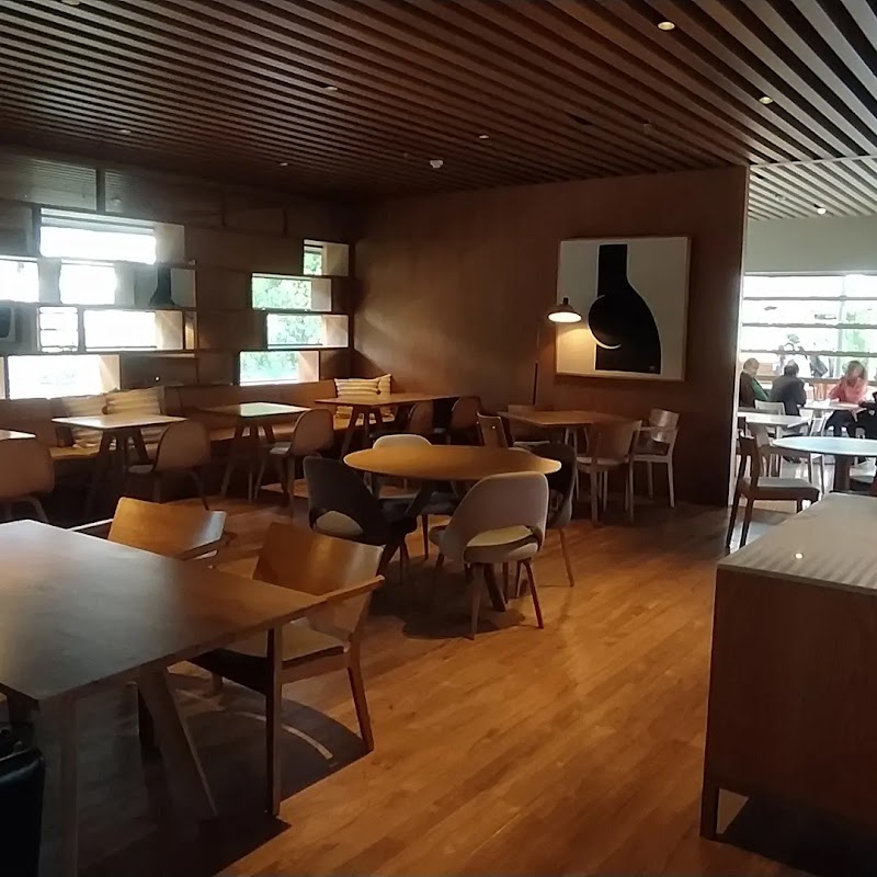 Photo de Regus Urban Plaza