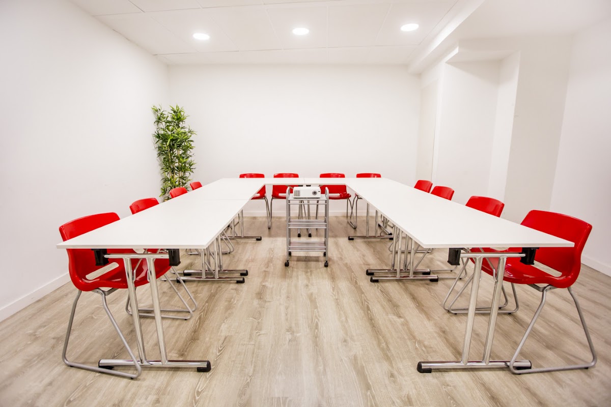 Photo de Centro De Negocios Tbc