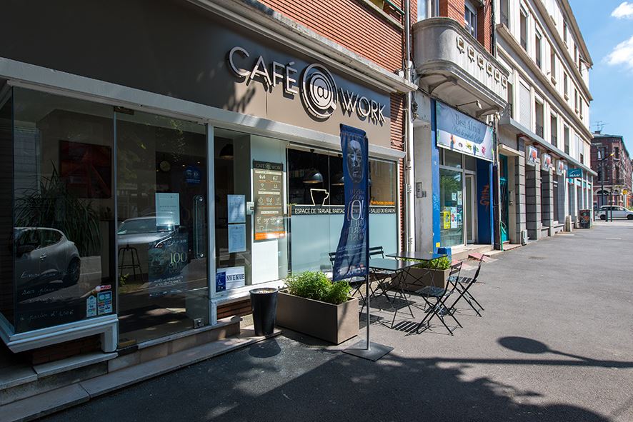 Photo de Café at Work