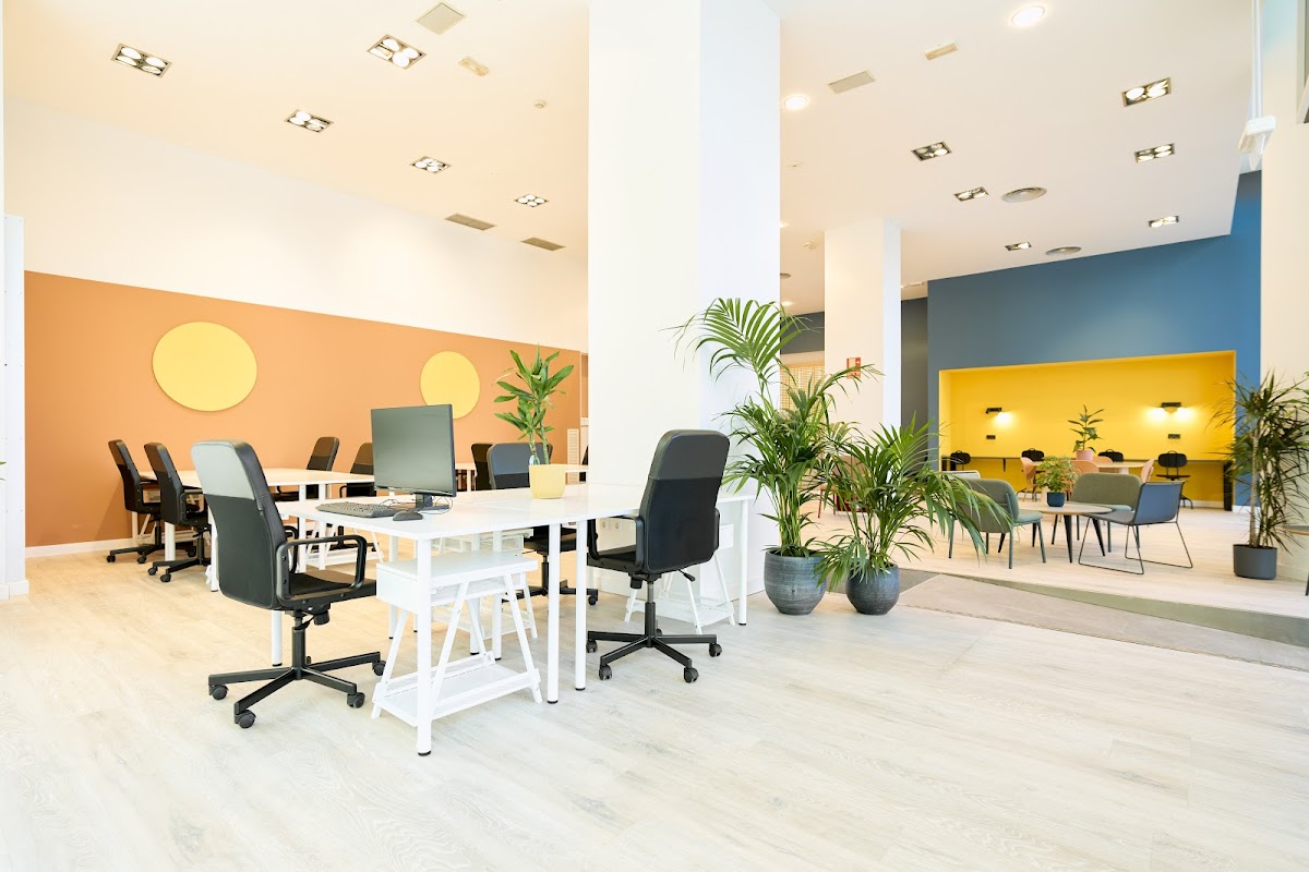 Photo de Miso Coworking Calle Julián Arteaga 9