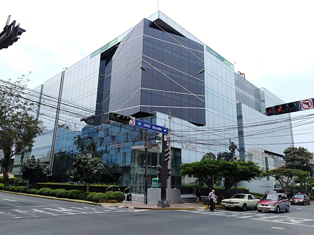 Photo de Spaces 607 Jorge Basadre Avenue