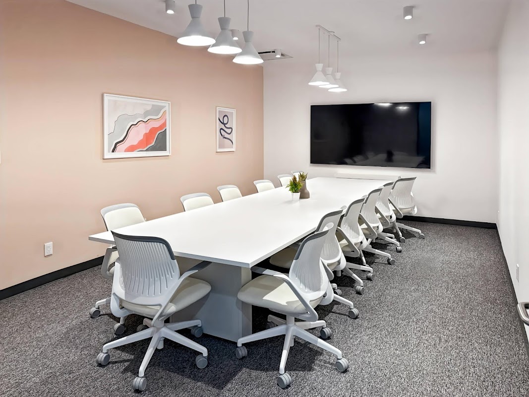 Photo de Regus The Point