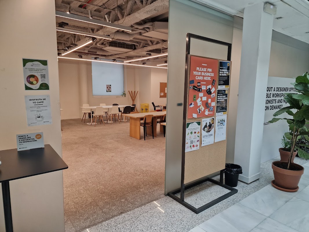 Photo de Spaces Las Cortes