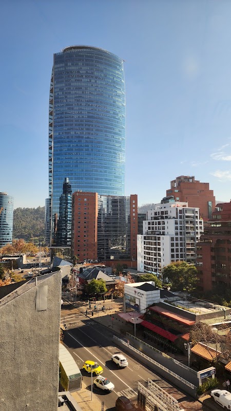 Photo de Spaces El Bosque Norte