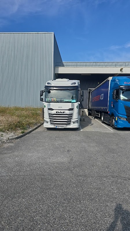 Regus (IWG) - Regus - 273 Rue Boucher de la Rupelle