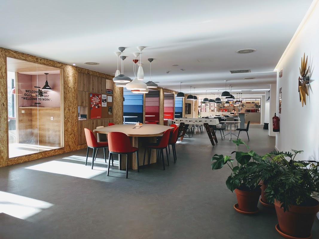 Photo de Spaces Alfonso Xii 62