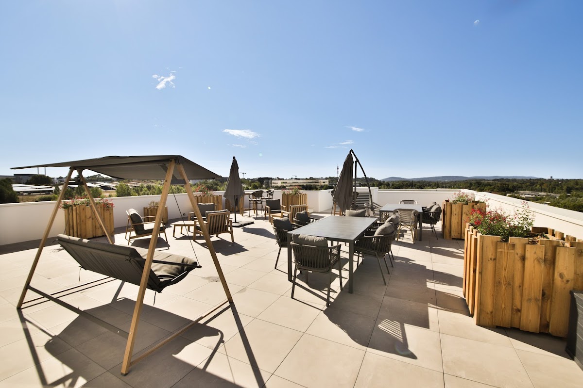 Photo de Bureaux & Co Le César Pierresvives