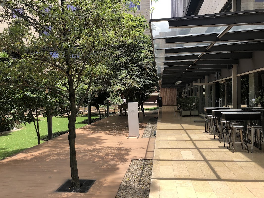 Photo de Regus Urban Plaza