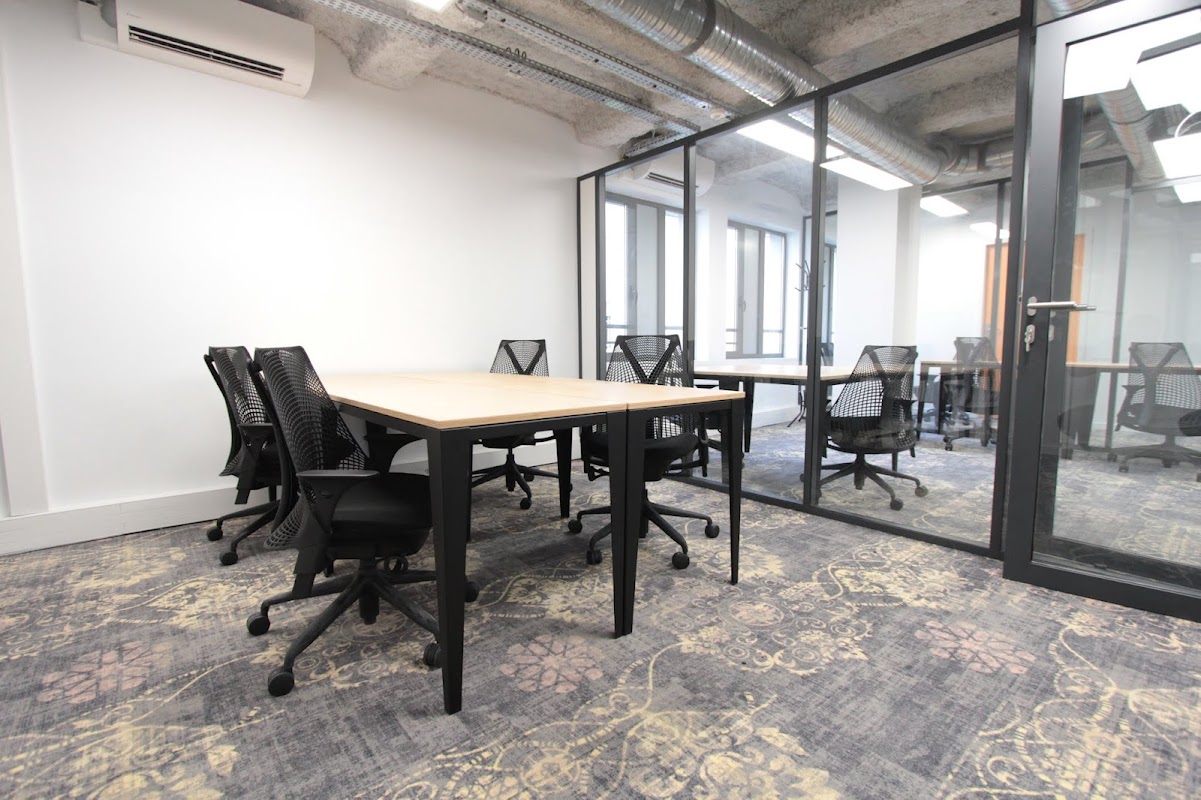 Photo de Mitwit Bastille Chemin Vert