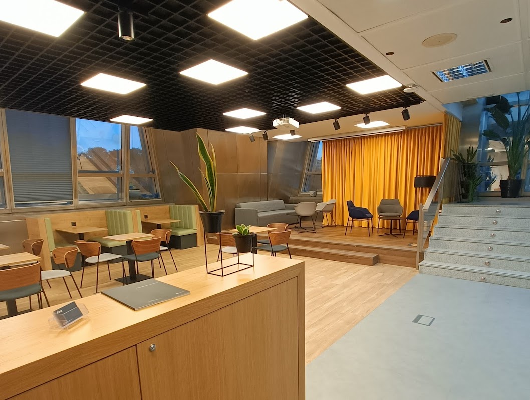 Photo de First Workplaces Plaza De Castilla