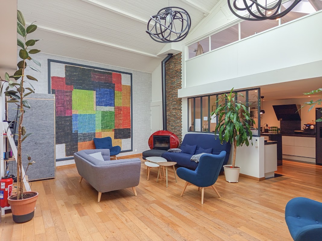 Photo de Work in Excess