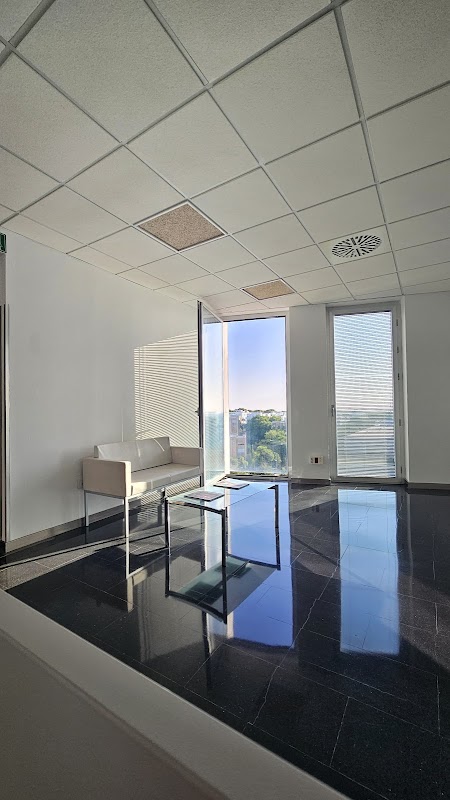 Photo de Inn Offices Torre Aljarafe Center