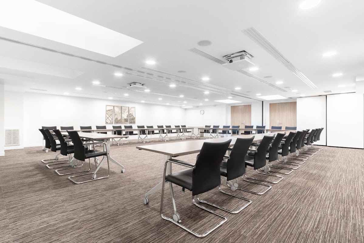 Photo de Regus Rond-point de l'Espace