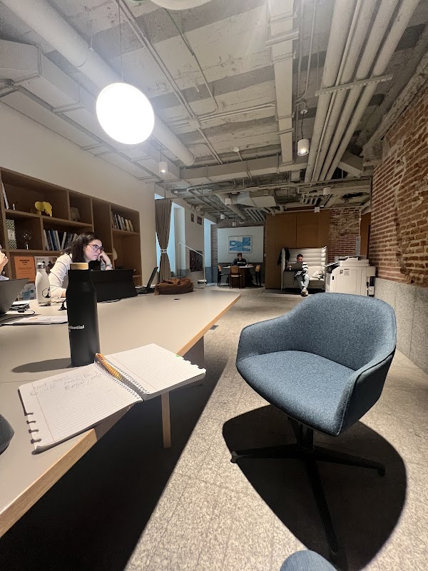 Photo de Spaces Las Cortes